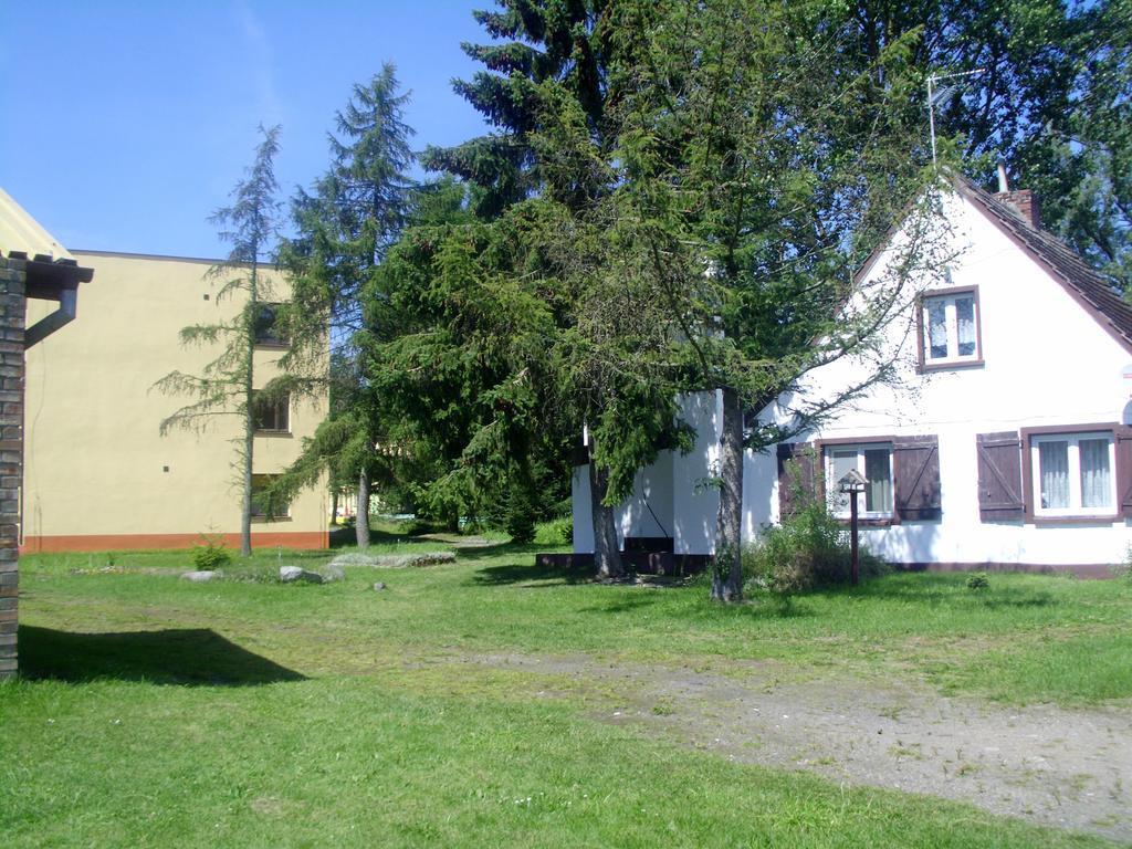 Osrodek Domino Villa Dźwirzyno Buitenkant foto